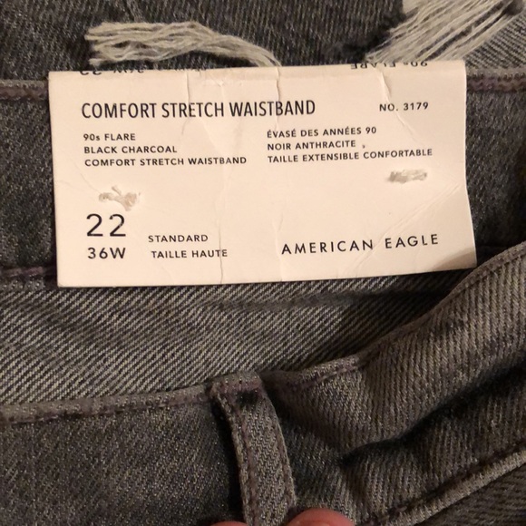 NWT ripped/distressed AE plus jeans-- gray wash - Picture 9 of 12